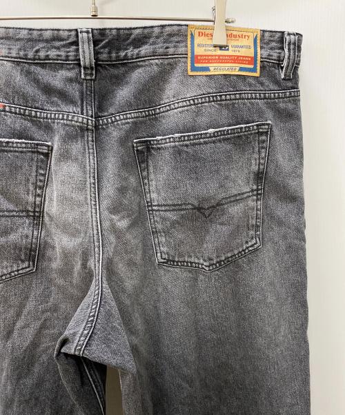 DIESEL（ディーゼル）DIESEL (ディーゼル) ブラックデニム ブラック サイズ:W40の古着・服飾アイテム