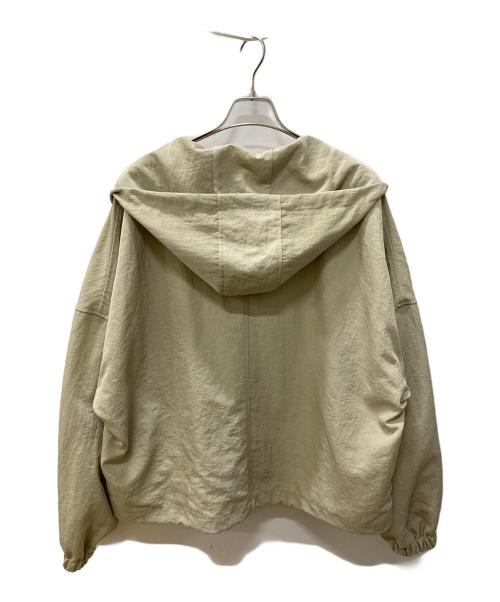 SOLAMONAT LARME（ソラモナラーム）SOLAMONAT LARME (ソラモナラーム) ナイロンワッシャーフードブルゾン ベージュ サイズ:Freeの古着・服飾アイテム