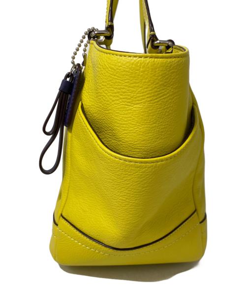 COACH（コーチ）COACH (コーチ) レザートートバッグ イエローの古着・服飾アイテム