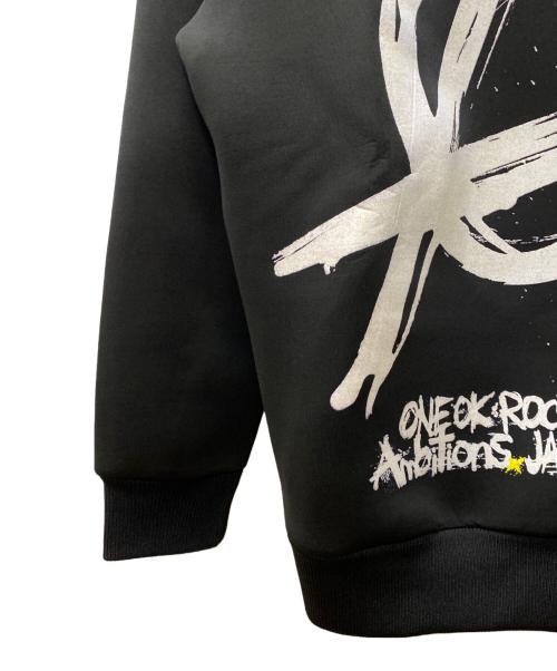 ONE OK ROCK（ワンオクロック）ONE OK ROCK (ワンオクロック) プルオーバーパーカー ブラック サイズ:Lの古着・服飾アイテム