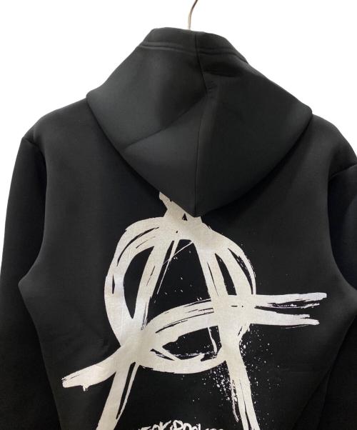 ONE OK ROCK（ワンオクロック）ONE OK ROCK (ワンオクロック) プルオーバーパーカー ブラック サイズ:Lの古着・服飾アイテム