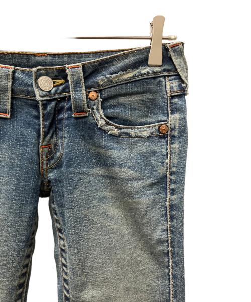 TRUE RELIGION（トゥルー レリジョン）TRUE RELIGION (トゥルー レリジョン) ブーツカットデニムパンツ ブルー サイズ:W25の古着・服飾アイテム
