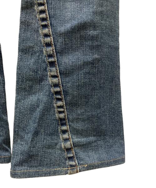 TRUE RELIGION（トゥルー レリジョン）TRUE RELIGION (トゥルー レリジョン) ブーツカットデニムパンツ ブルー サイズ:W25の古着・服飾アイテム