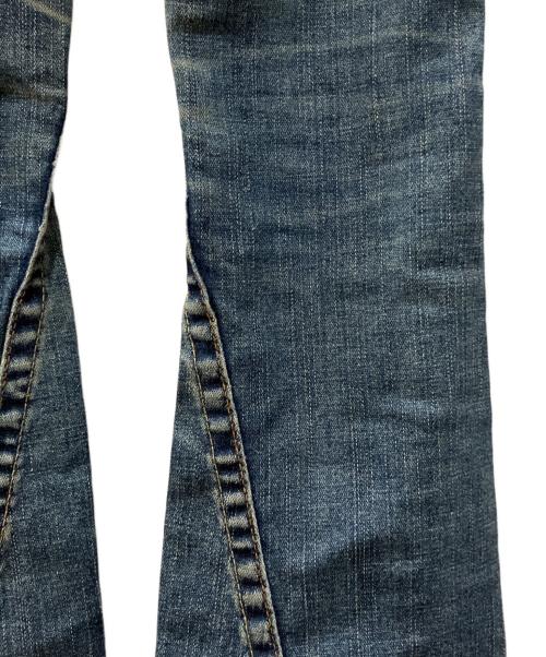 TRUE RELIGION（トゥルー レリジョン）TRUE RELIGION (トゥルー レリジョン) ブーツカットデニムパンツ ブルー サイズ:W25の古着・服飾アイテム