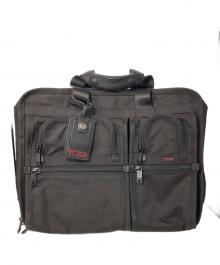 TUMI（トゥミ）の古着「ビジネスキャリーバッグ」｜ブラック