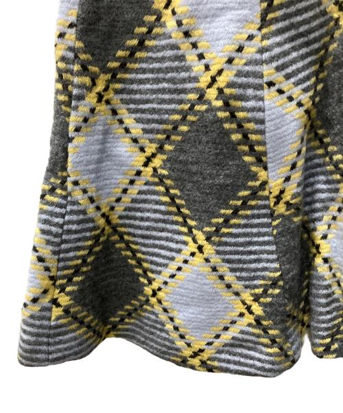 BURBERRY BLUE LABEL（バーバリー ブルー レーベル）BURBERRY BLUE LABEL (バーバリー ブルー レーベル) ミディスカート グレースカイブルー サイズ:36の古着・服飾アイテム