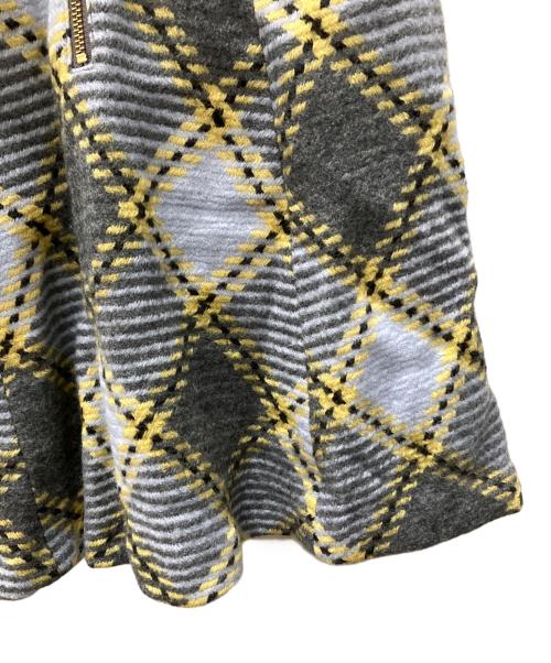 BURBERRY BLUE LABEL（バーバリー ブルー レーベル）BURBERRY BLUE LABEL (バーバリー ブルー レーベル) ミディスカート グレースカイブルー サイズ:36の古着・服飾アイテム