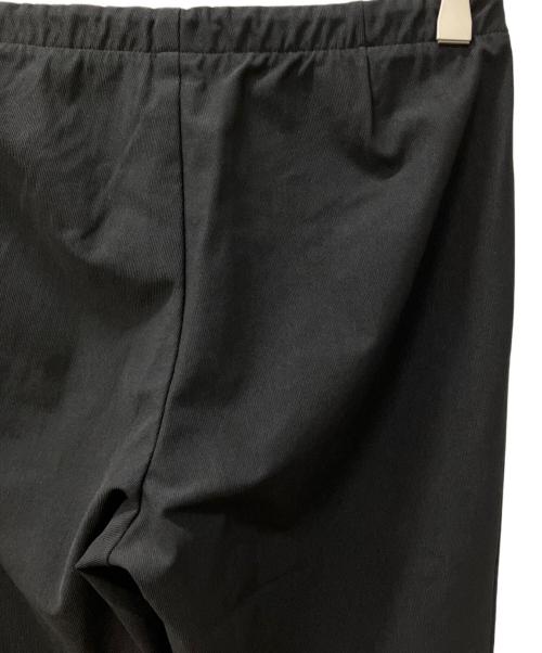 HaaT ISSEY MIYAKE（ハート イッセイ ミヤケ）Haat ISSEY MIYAKE (ハート イッセイ ミヤケ) パンツ ブラック サイズ:2の古着・服飾アイテム
