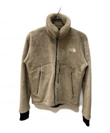 THE NORTH FACE（ザ ノース フェイス）の古着「バーサロフトジャケット」｜ベージュ