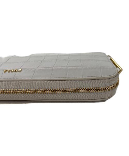 FURLA（フルラ）FURLA (フルラ) 長財布 ホワイトの古着・服飾アイテム
