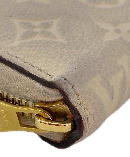 LOUIS VUITTON（ルイ ヴィトン）LOUIS VUITTON (ルイ ヴィトン) モノグラムアンプラント ジッピー・ウォレット アイボリーの古着・服飾アイテム