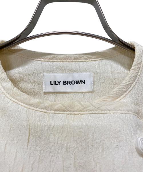 Lily Brown（リリーブラウン）Lily Brown (リリーブラウン) チャイナディテールパッドブルゾン アイボリー サイズ:Freeの古着・服飾アイテム