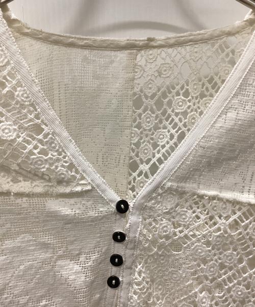 anuke（アンヌーク）anuke (アンヌーク) パッチワークレースカーディガン ホワイト サイズ:Fの古着・服飾アイテム