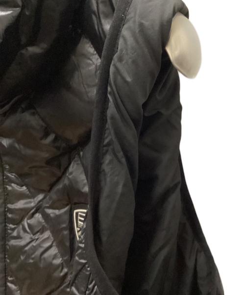 EA7（イーエーセブン）EA7 (イーエーセブン) ダウンベスト ブラック サイズ:XLの古着・服飾アイテム