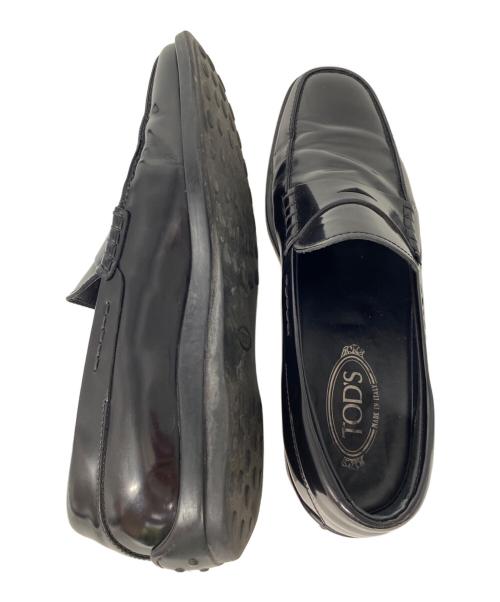 TOD'S（トッズ）TOD'S (トッズ) コインローファー ブラック サイズ:8 1/2の古着・服飾アイテム