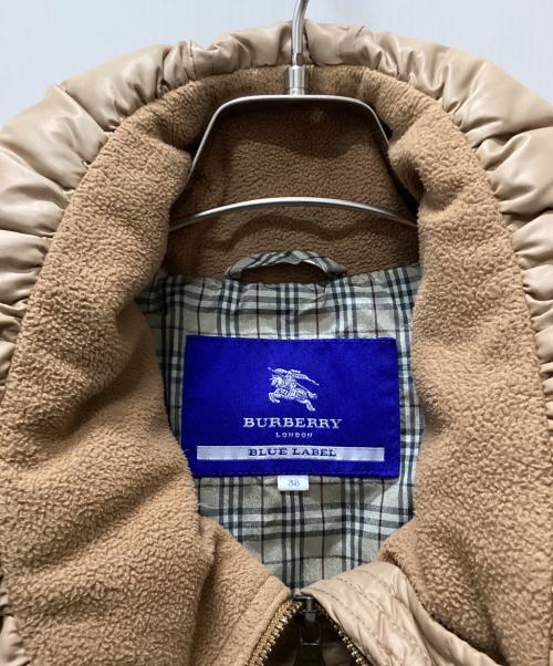 BURBERRY BLUE LABEL（バーバリー ブルー レーベル）BURBERRY BLUE LABEL (バーバリー ブルー レーベル) ダウンコート ベージュ サイズ:38の古着・服飾アイテム