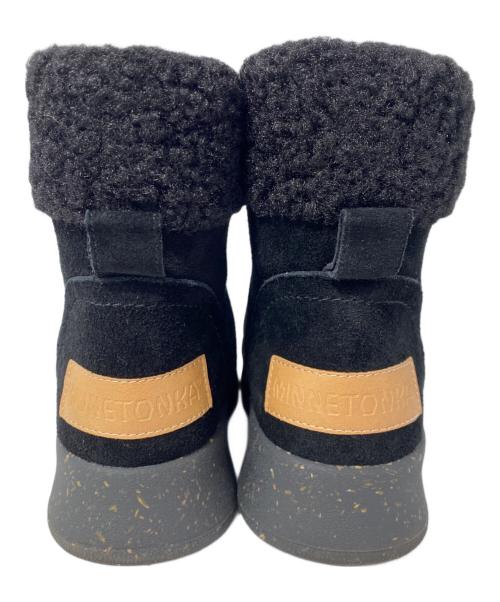 MINNETONKA（ミネトンカ）MINNETONKA (ミネトンカ) 厚底フロントジップボアブーツ ブラック サイズ:23.5cmの古着・服飾アイテム