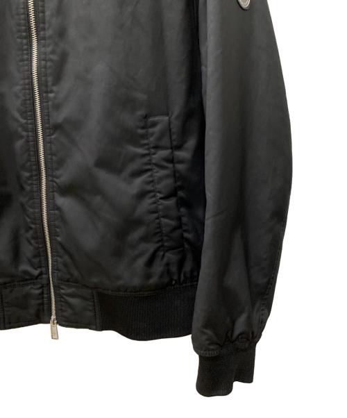 ARMANI EXCHANGE（アルマーニ エクスチェンジ）ARMANI EXCHANGE (アルマーニ エクスチェンジ) 中綿ブルゾン ブラック サイズ:Lの古着・服飾アイテム