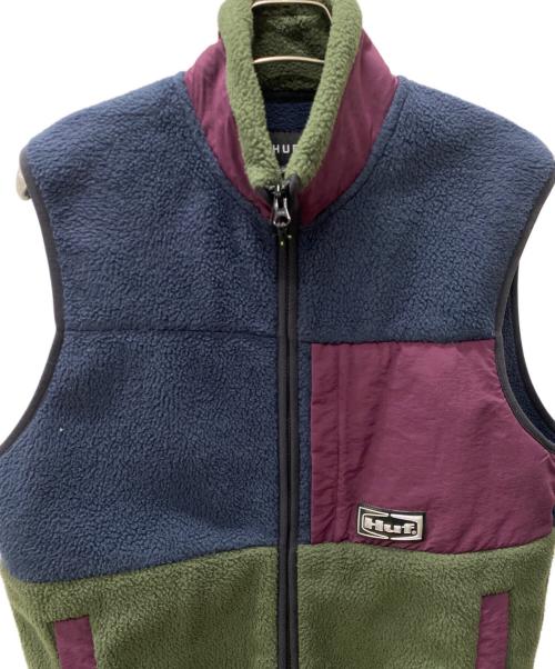 HUF（ハフ）HUF (ハフ) SONOMA HIGH PILE VEST HUF オリーブ サイズ:Mの古着・服飾アイテム