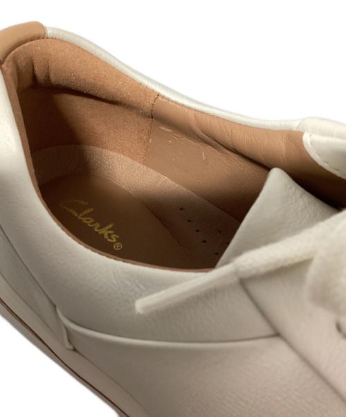 CLARKS（クラークス）CLARKS (クラークス) アンマウイレース ホワイト サイズ:24cmの古着・服飾アイテム