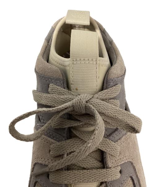 CLARKS（クラークス）CLARKS (クラークス) 8th St Breacon ベージュ サイズ:23.5cmの古着・服飾アイテム