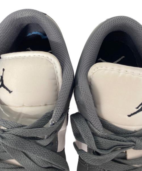 NIKE（ナイキ）NIKE (ナイキ) AIR JORDAN 1 LOW ホワイト×グレー サイズ:26.5cmの古着・服飾アイテム