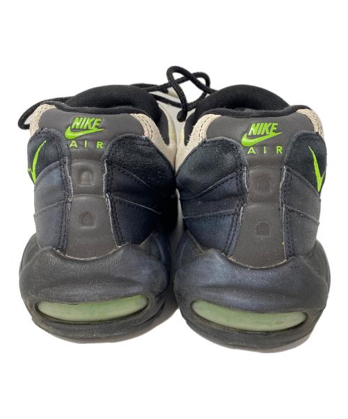 NIKE（ナイキ）NIKE (ナイキ) AIR MAX 95 ESSENTIAL ホワイト×ブラック サイズ:26cmの古着・服飾アイテム