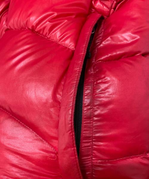 THE NORTH FACE（ザ ノース フェイス）THE NORTH FACE (ザ ノース フェイス) ダウンジャケット レッド サイズ:Lの古着・服飾アイテム