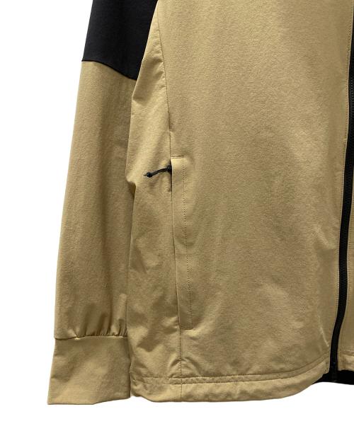 THE NORTH FACE（ザ ノース フェイス）THE NORTH FACE (ザ ノース フェイス) エイペックスフレックスフーディ ベージュ×ブラック サイズ:Mの古着・服飾アイテム