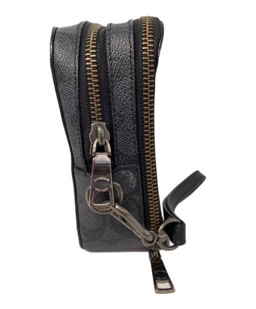 COACH（コーチ）COACH (コーチ) クラッチバッグ ブラックの古着・服飾アイテム