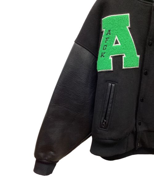 A FEW GOOD KIDS（アフューグッドキッズ）A FEW GOOD KIDS (アフューグッドキッズ) スタジャン ブラック×グリーン サイズ:Mの古着・服飾アイテム