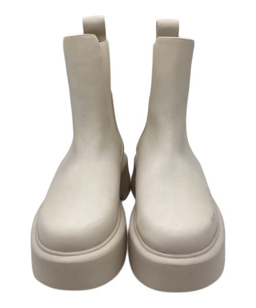 emmi（エミ）emmi (エミ) サイドゴアブーツ アイボリー サイズ:25.0の古着・服飾アイテム