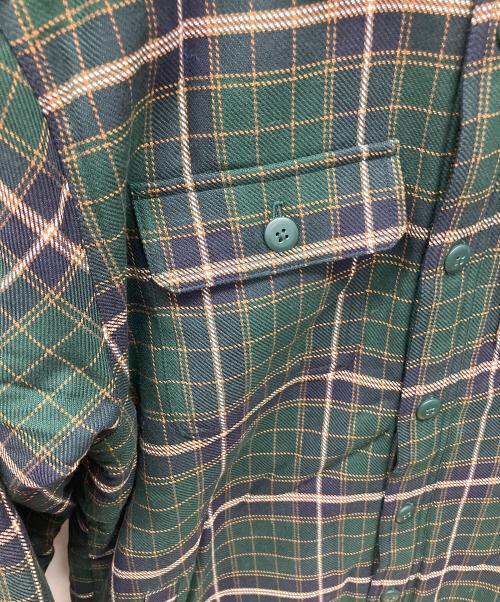 CarHartt（カーハート）CarHartt (カーハート) アーチャー シャツ ジャケット グリーン サイズ:Sの古着・服飾アイテム