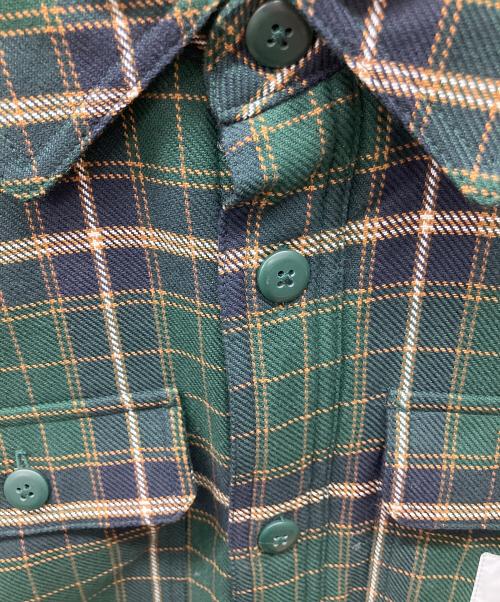 CarHartt（カーハート）CarHartt (カーハート) アーチャー シャツ ジャケット グリーン サイズ:Sの古着・服飾アイテム