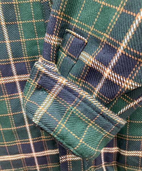 CarHartt（カーハート）CarHartt (カーハート) アーチャー シャツ ジャケット グリーン サイズ:Sの古着・服飾アイテム