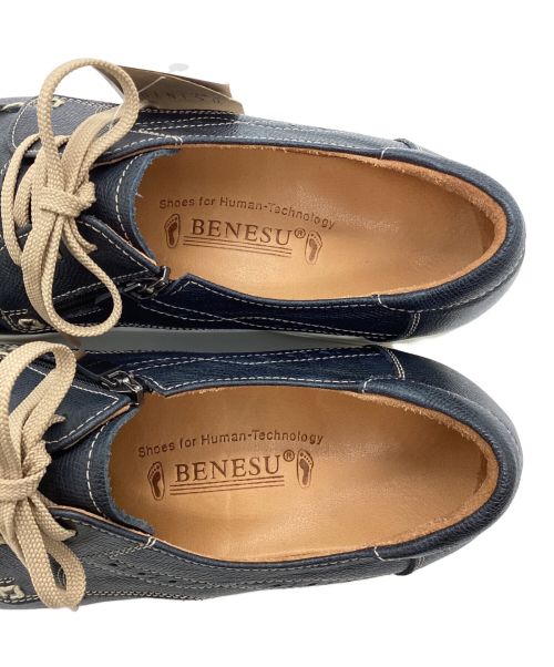 BENESU（ベネシュ）BENESU (ベネシュ) レザースニーカー ネイビー サイズ:28の古着・服飾アイテム