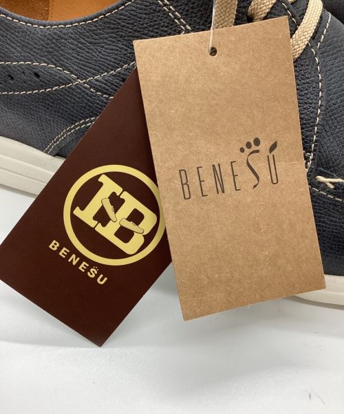 BENESU（ベネシュ）BENESU (ベネシュ) レザースニーカー ネイビー サイズ:28の古着・服飾アイテム