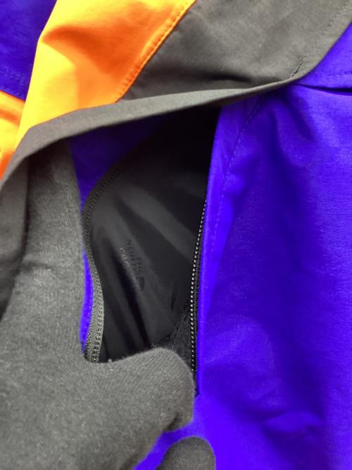 THE NORTH FACE（ザ ノース フェイス）THE NORTH FACE (ザ ノース フェイス) RAGE GTX Shell JKT オレンジ×ブルー サイズ:Ｍの古着・服飾アイテム