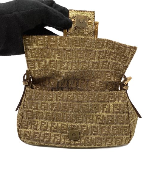 FENDI（フェンディ）FENDI (フェンディ) ショルダーバッグ/ズッキーノ/ミニマンマバケット ゴールドの古着・服飾アイテム