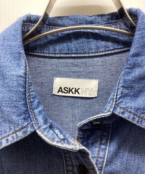 ASKK NY（エーエスケーケー エヌワイ）ASKK NY (エーエスケーケー エヌワイ) オーバーサイズカットオフデニムシャツ ブルー サイズ:Freeの古着・服飾アイテム