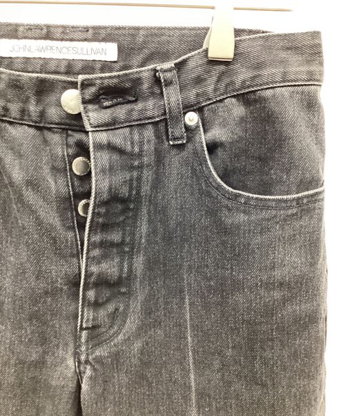 JOHN LAWRENCE SULLIVAN（ジョン ローレンス サリバン）JOHN LAWRENCE SULLIVAN (ジョンローレンスサリバン) WASHED DENIM CENTER LINE PANTS ブラック サイズ:44の古着・服飾アイテム