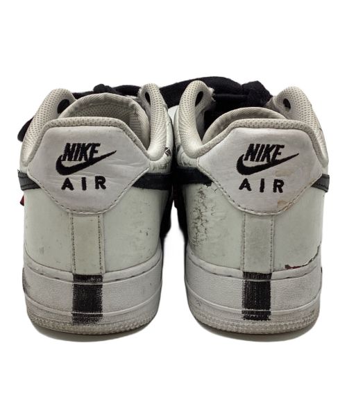 NIKE（ナイキ）NIKE (ナイキ) ローカットスニーカー ホワイト サイズ:26.5の古着・服飾アイテム