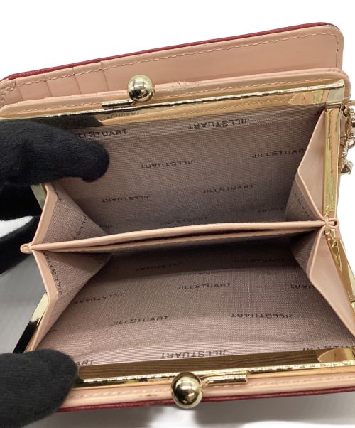 JILL STUART（ジルスチュアート）JILL STUART (ジルスチュアート) 2つ折り財布 ピンク×レッドの古着・服飾アイテム