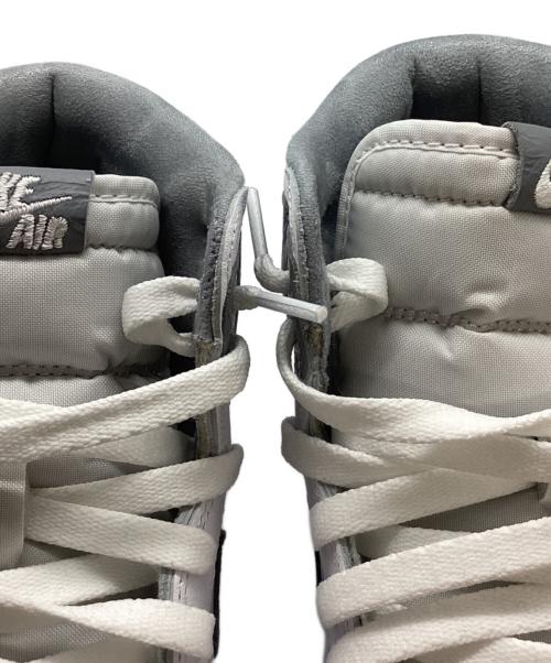 NIKE（ナイキ）NIKE (ナイキ) ハイカットスニーカー グレー×ホワイト サイズ:28の古着・服飾アイテム