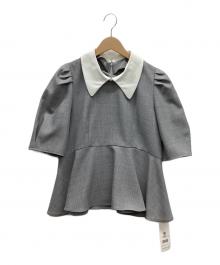 JILL BY JILLSTUART（ジル バイ ジルスチュアート）の古着「半袖フリルブラウス」｜グレー×ホワイト
