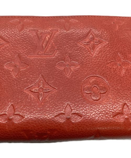 LOUIS VUITTON（ルイ ヴィトン）LOUIS VUITTON (ルイ ヴィトン) ラウンドファスナー財布 レッドの古着・服飾アイテム