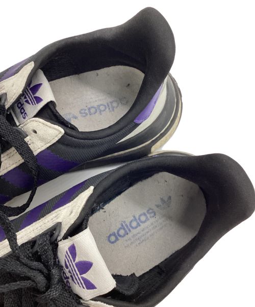 adidas（アディダス）adidas (アディダス) スニーカー グレー×ブラック サイズ:27.5の古着・服飾アイテム
