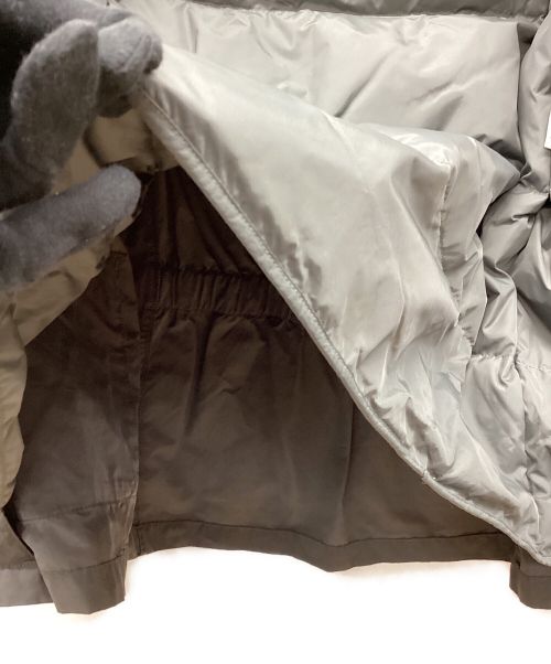 Calvin Klein（カルバンクライン）Calvin Klein (カルバンクライン) ダウンジャケット グレー サイズ:Mの古着・服飾アイテム