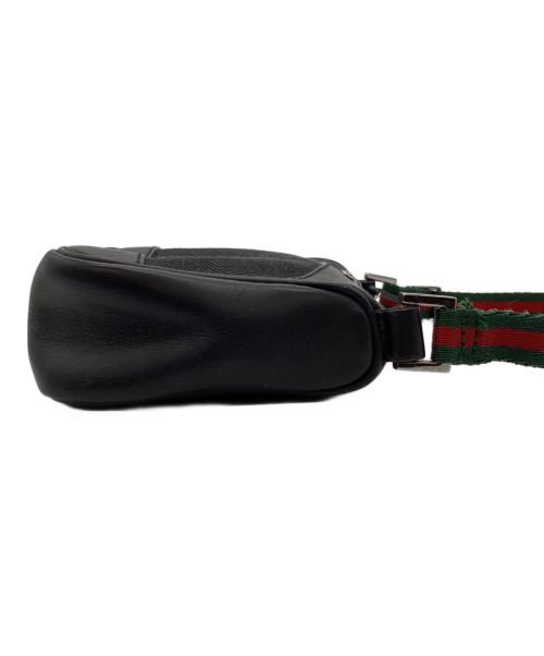 GUCCI（グッチ）GUCCI (グッチ) アクセサリーポーチ ブラックの古着・服飾アイテム