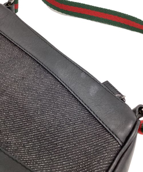 GUCCI（グッチ）GUCCI (グッチ) アクセサリーポーチ ブラックの古着・服飾アイテム